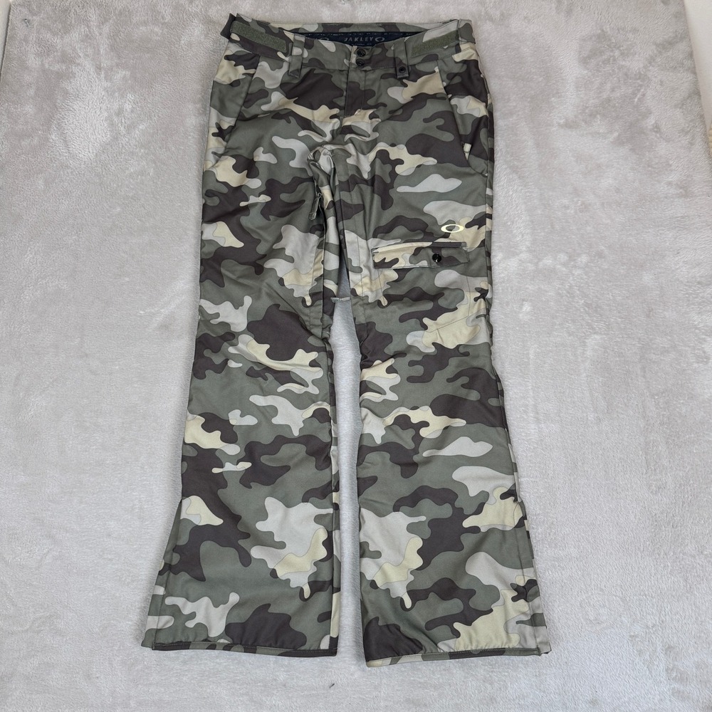 Oakley Ski Pant Mens Small‎ Green Gray Preowned Camouflage Snowboarding Gorpcore